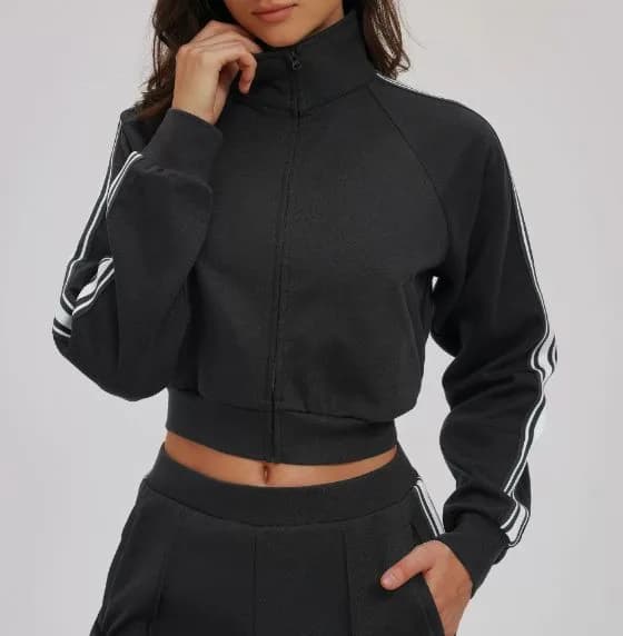 Hoodie EWT2519 — product image 1